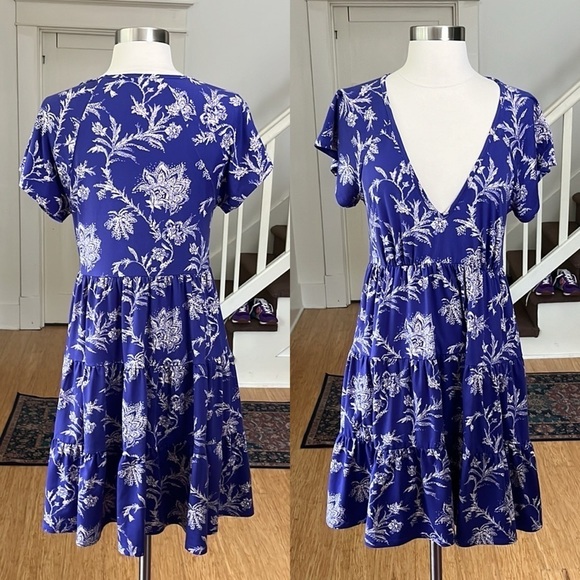 URBAN OUTFITTERS Fit and Flare Tiered Mini Dress Size Medium - Picture 2 of 11